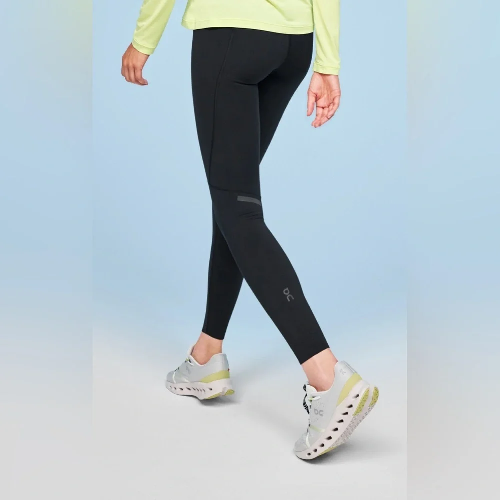 On Running Performance Winter Tights Women Size XS - Picture 2 of 6